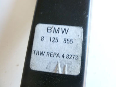 1997 BMW 528i E39 - Seat Belt Adjuster, Front Left 81258554